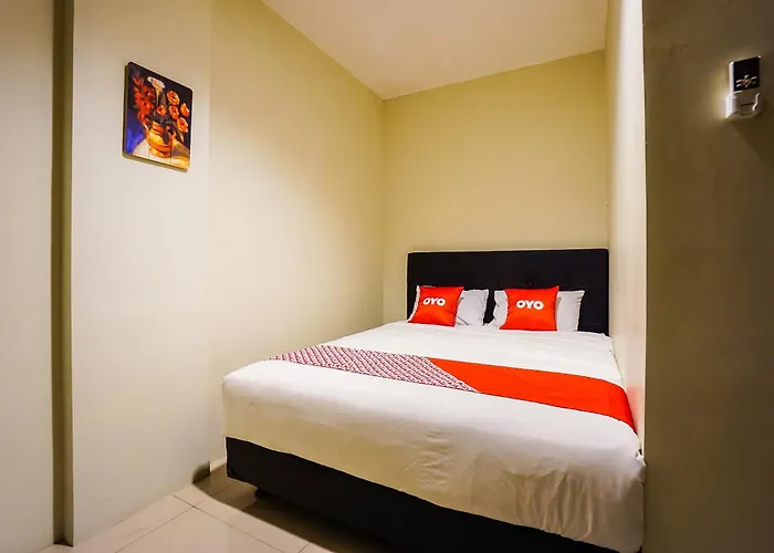 Hotel O Makassar Near Gereja Advent Tikala Baru Formerly Rid\'S Hotel